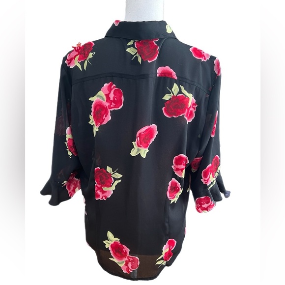 🔥🔥Jonathan Martin Black Blouse With Roses 3/4 Sleeve With Ruffle Size 12 - Picture 3 of 4